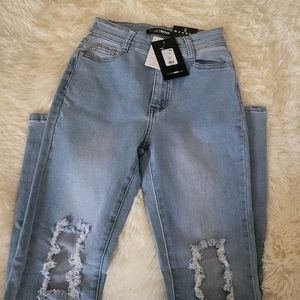 Brand new fashion nova jeans size 3